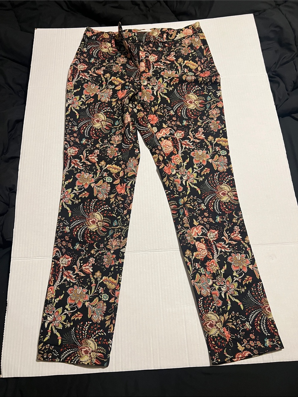 H&M Black Floral Ankle Pants
